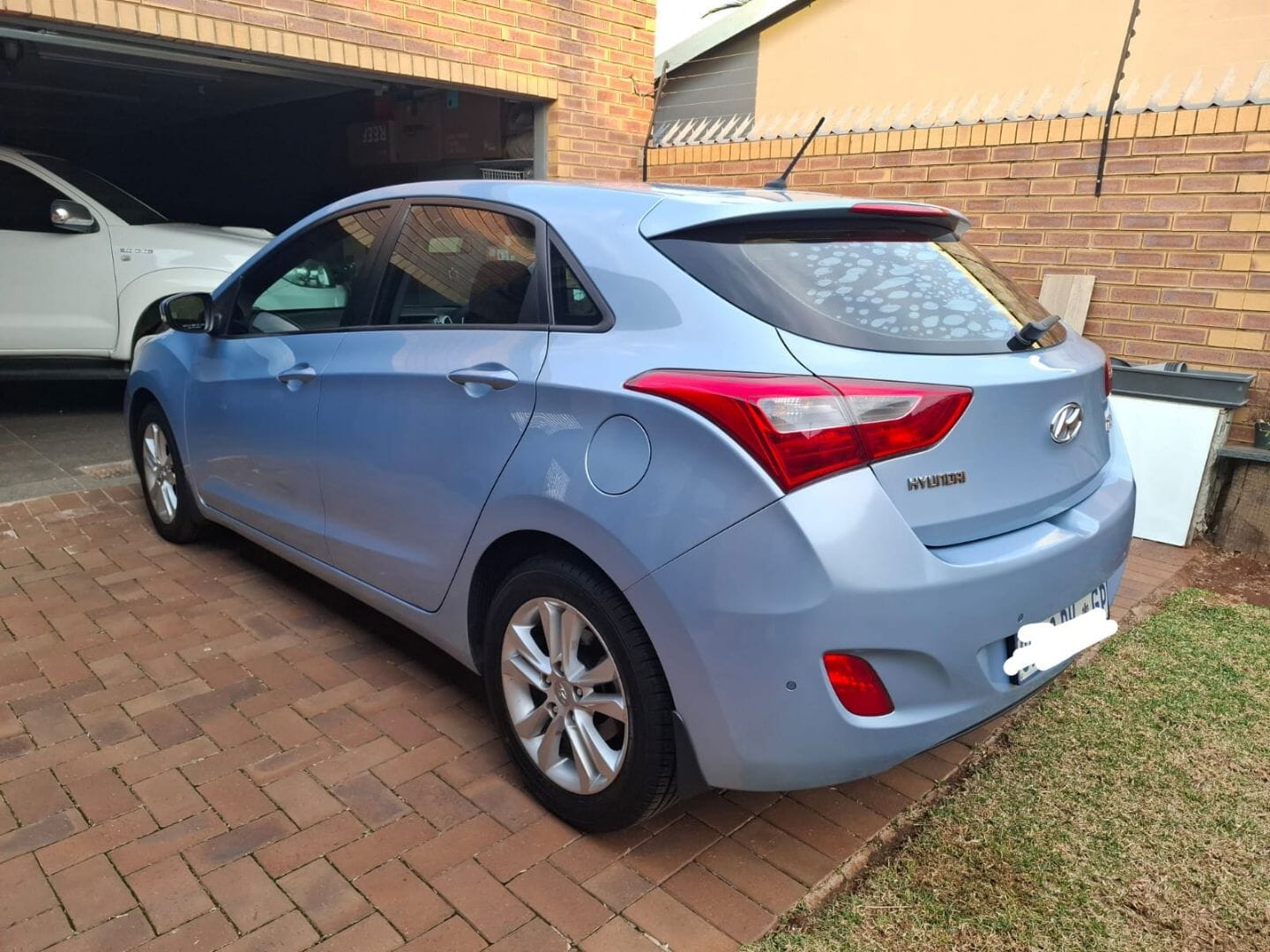 2024 TOYOTA YARIS